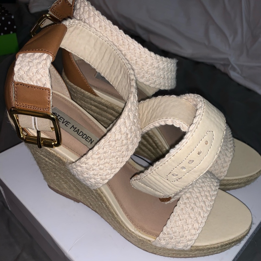 Natural Wedges